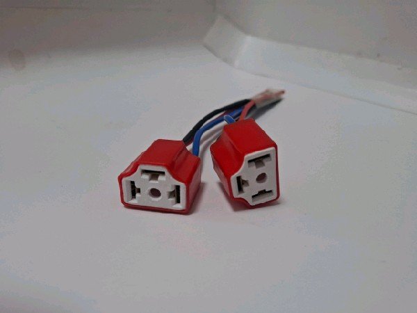 SOCATE PARA BOMBILLO H4